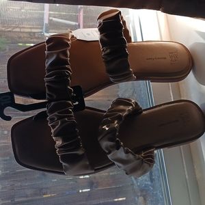 Time and Tru Women's Ruched Strap Sandals Tan Size 10